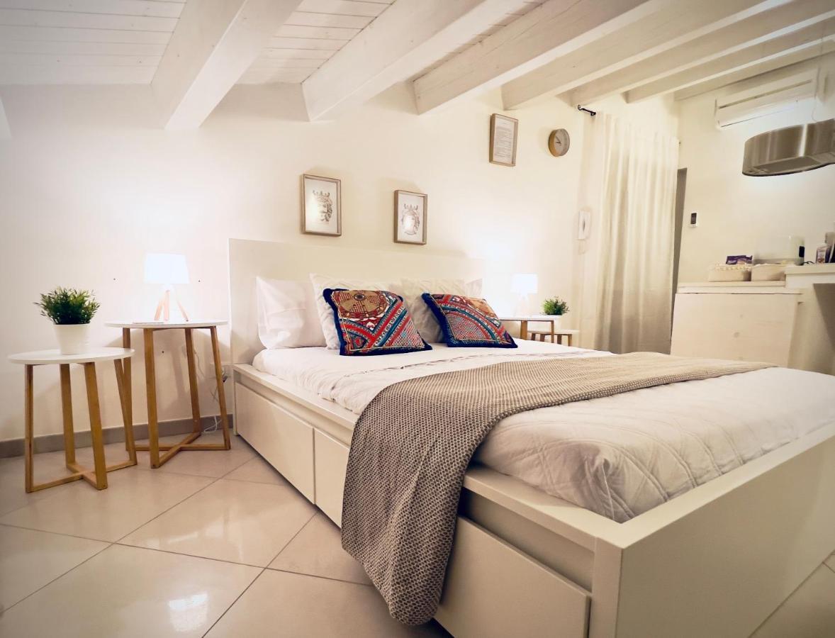 Rooms 153 Principe Umberto Noto Exterior photo